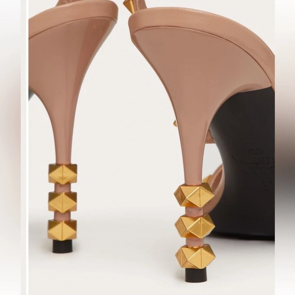 Valentino Garavani Rockstud Goatskin Sandal With Sculpted Heel 100 mm - Picture 5 of 14